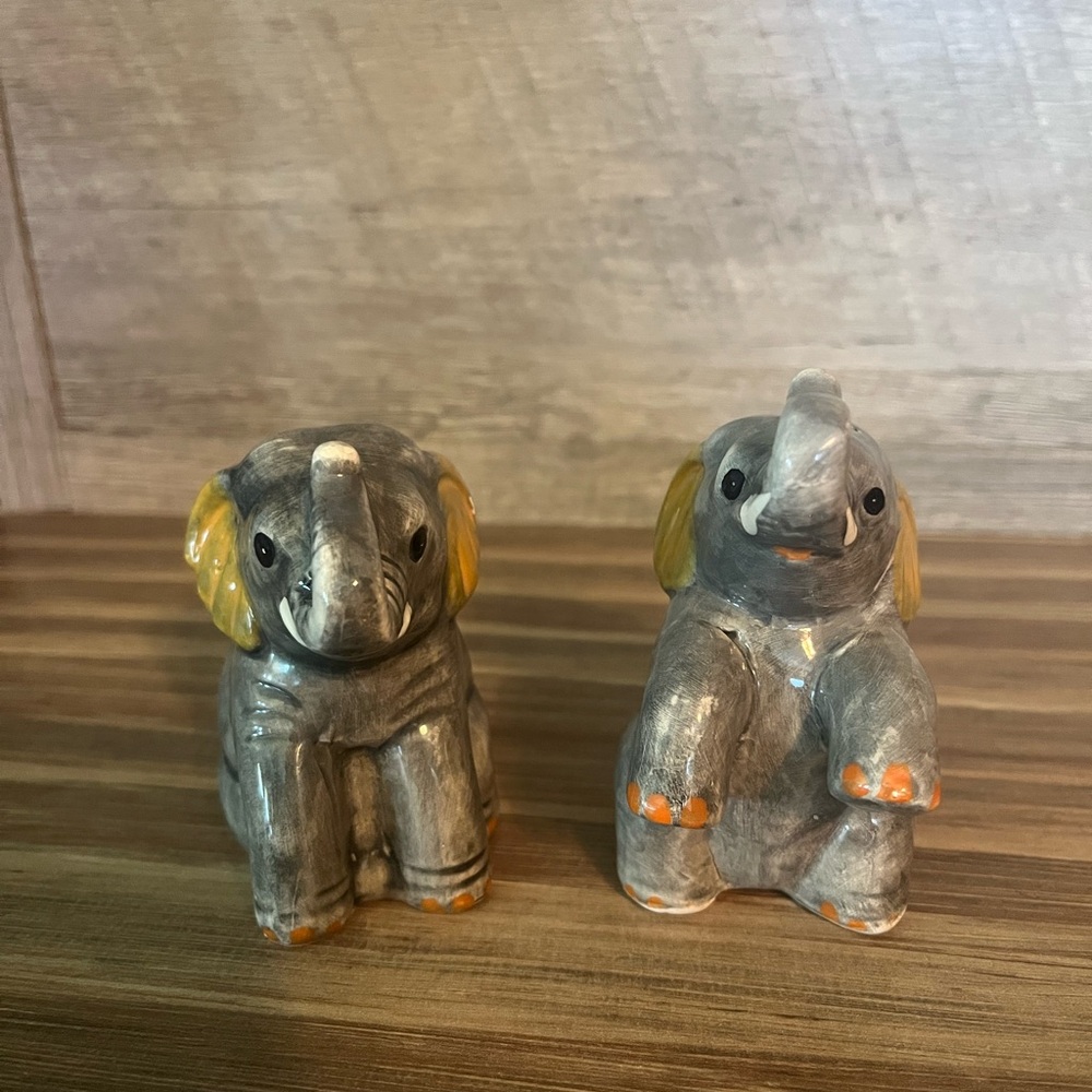 Gray Elephant Salt & Pepper Shakers